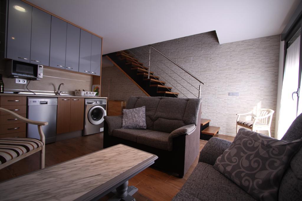Apartamentos La Rocanda 코카 외부 사진